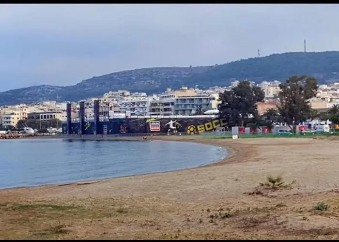 Georgia Centre Flat - 10 Min From The Beach